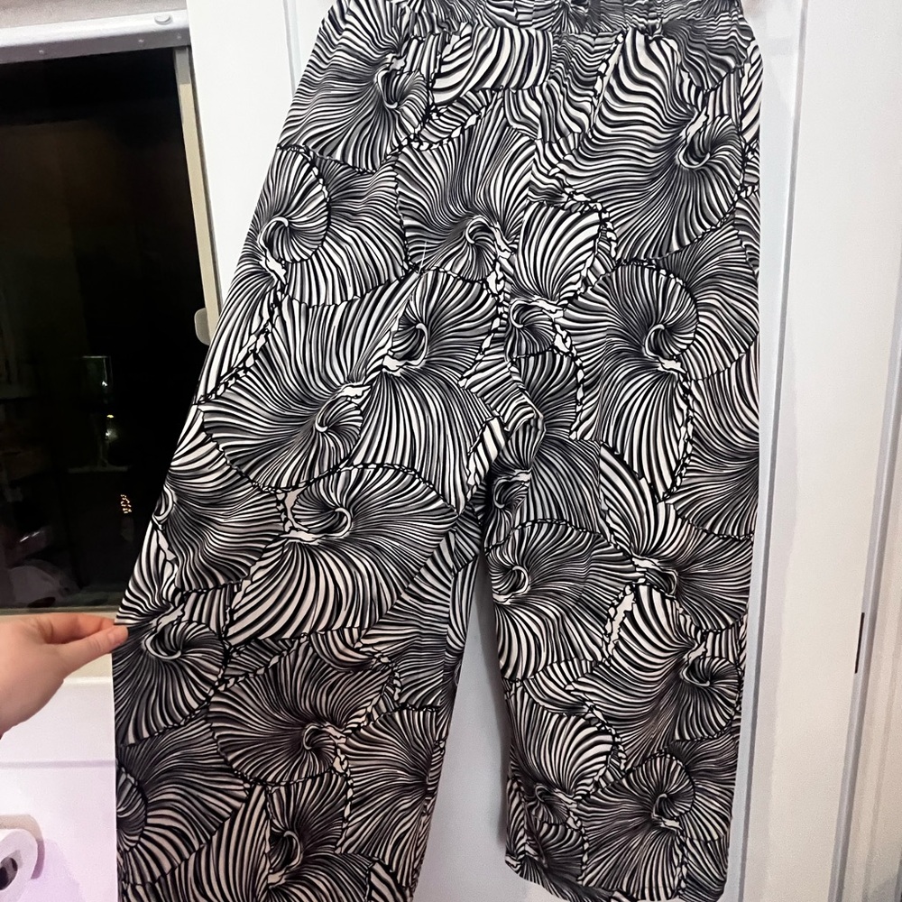SHEIN Flared Open Slit Black and White Pants 1X - Picture 2 of 7